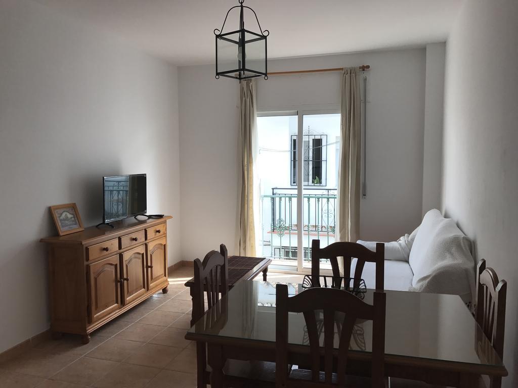 Easy Nerja Apartments エクステリア 写真